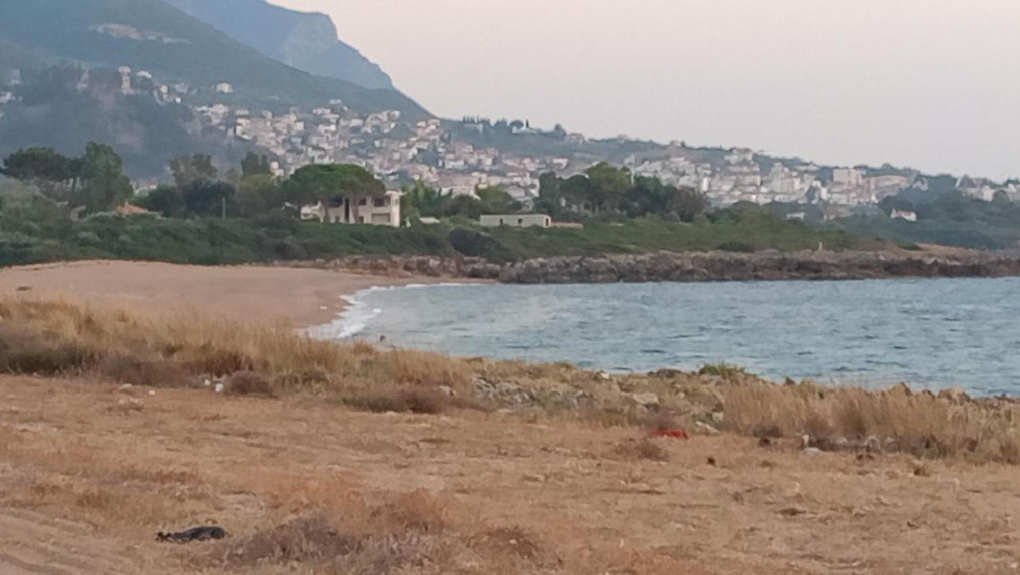 Willa Tzanetos Seaside Kyparissia Zewnętrze zdjęcie